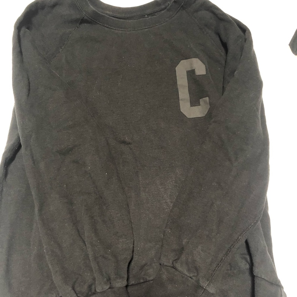 Chipotle large crew neck